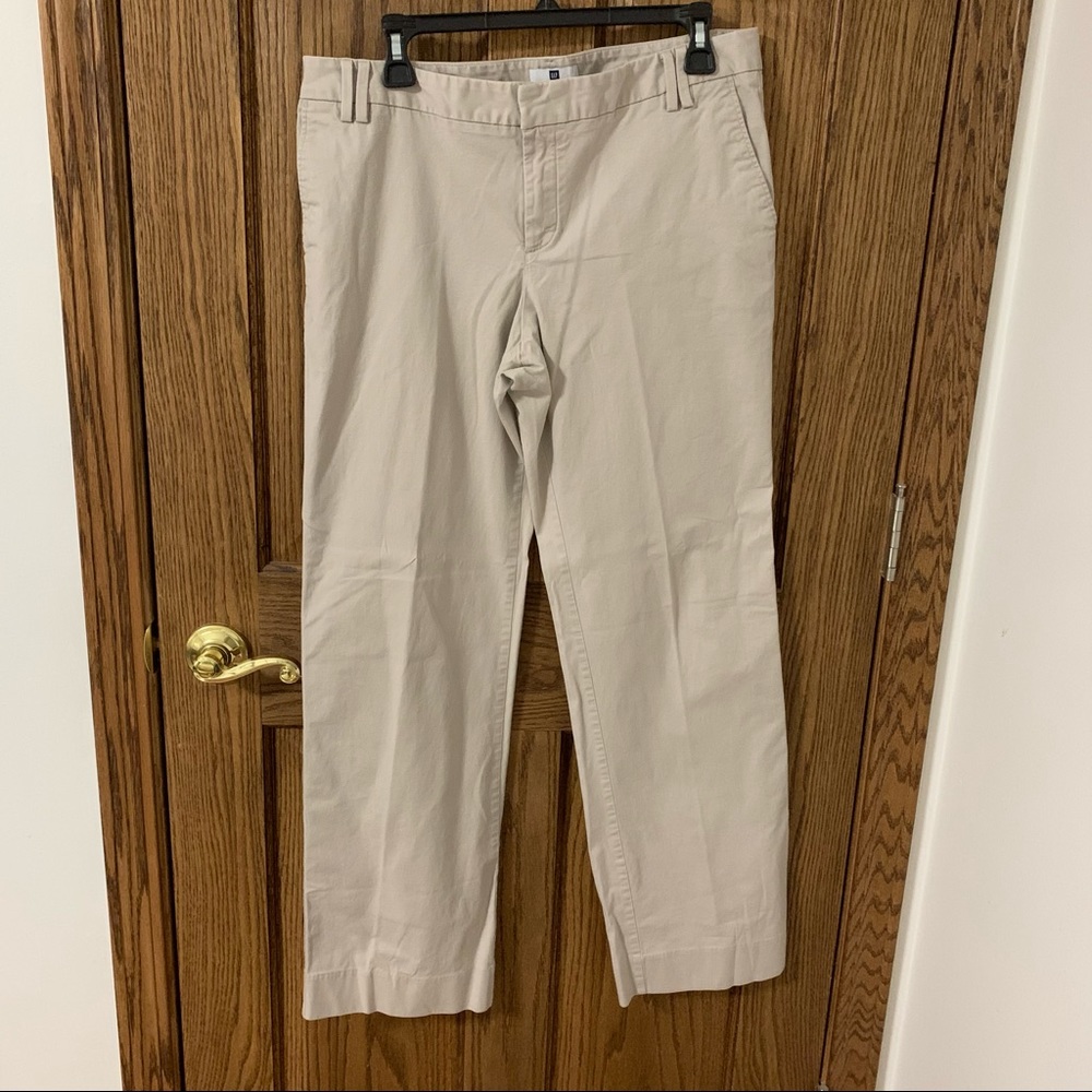 GAP Women’s Khaki Wide Leg Pants